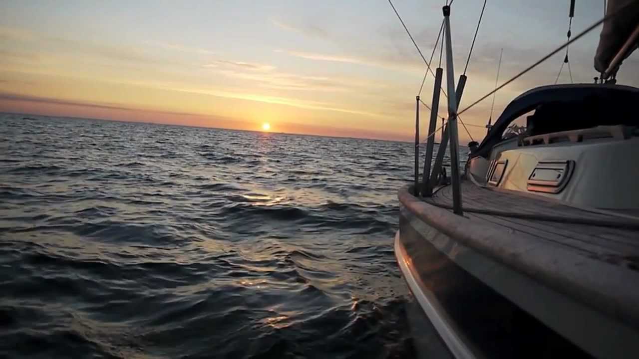 Hallberg-Rassy 29 sailing in Southern Norway