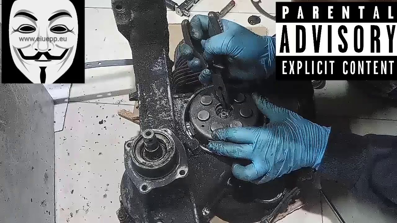 Smontaggio frizione e ingranaggio comando miscelatore Vespa Cosa