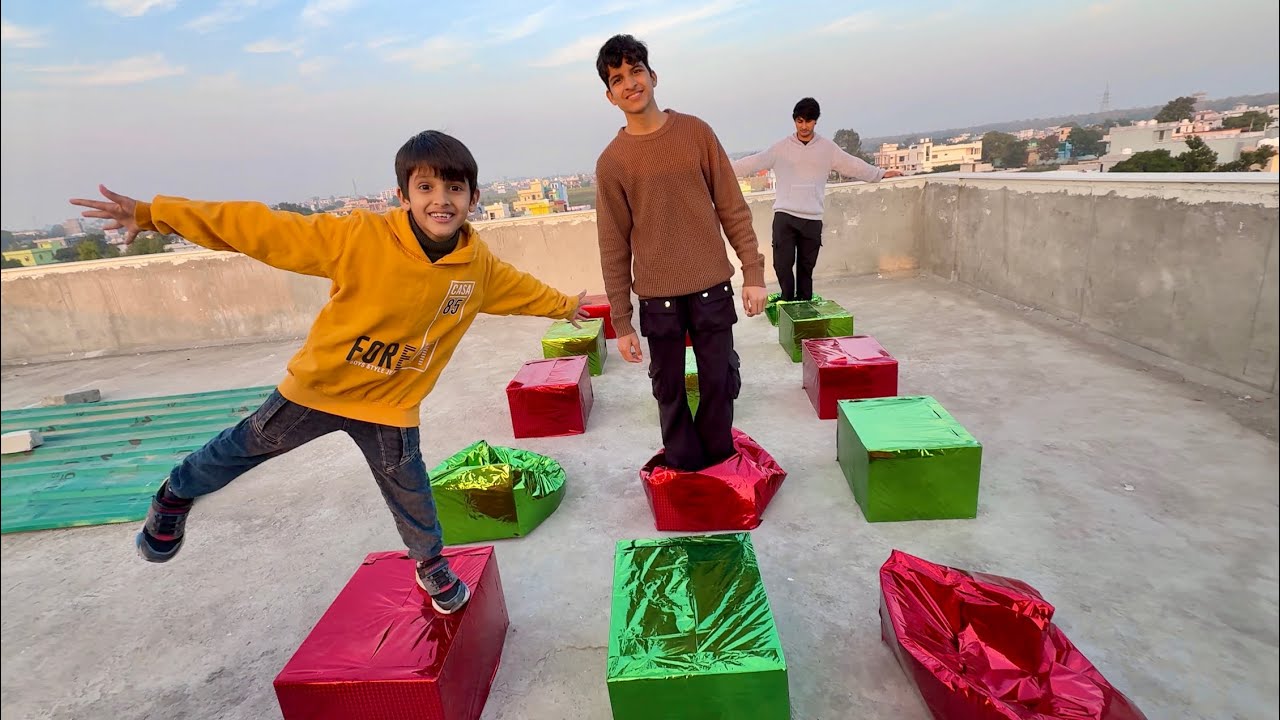 PLAYING BOX GAME 😍