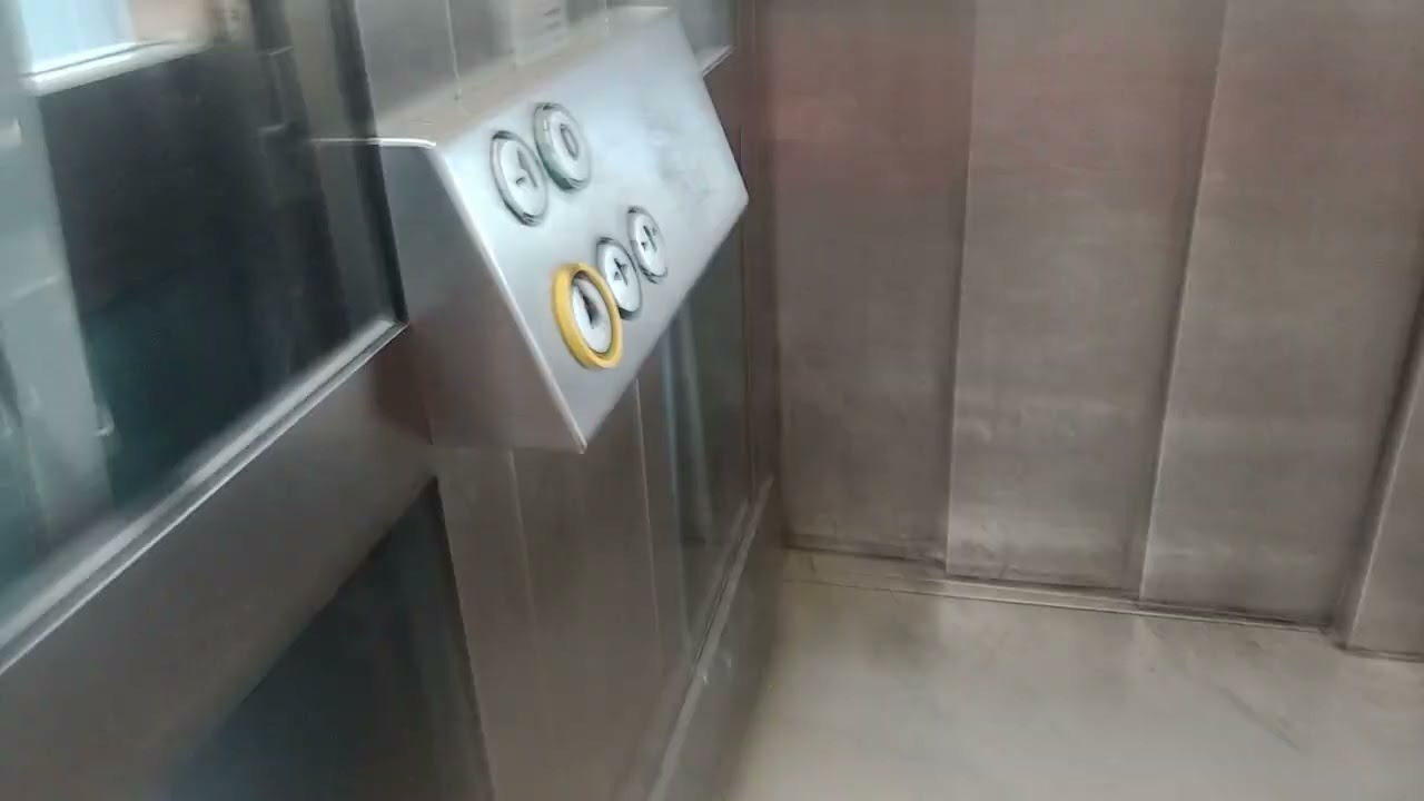 Aufzüge  Hamburg Hbf