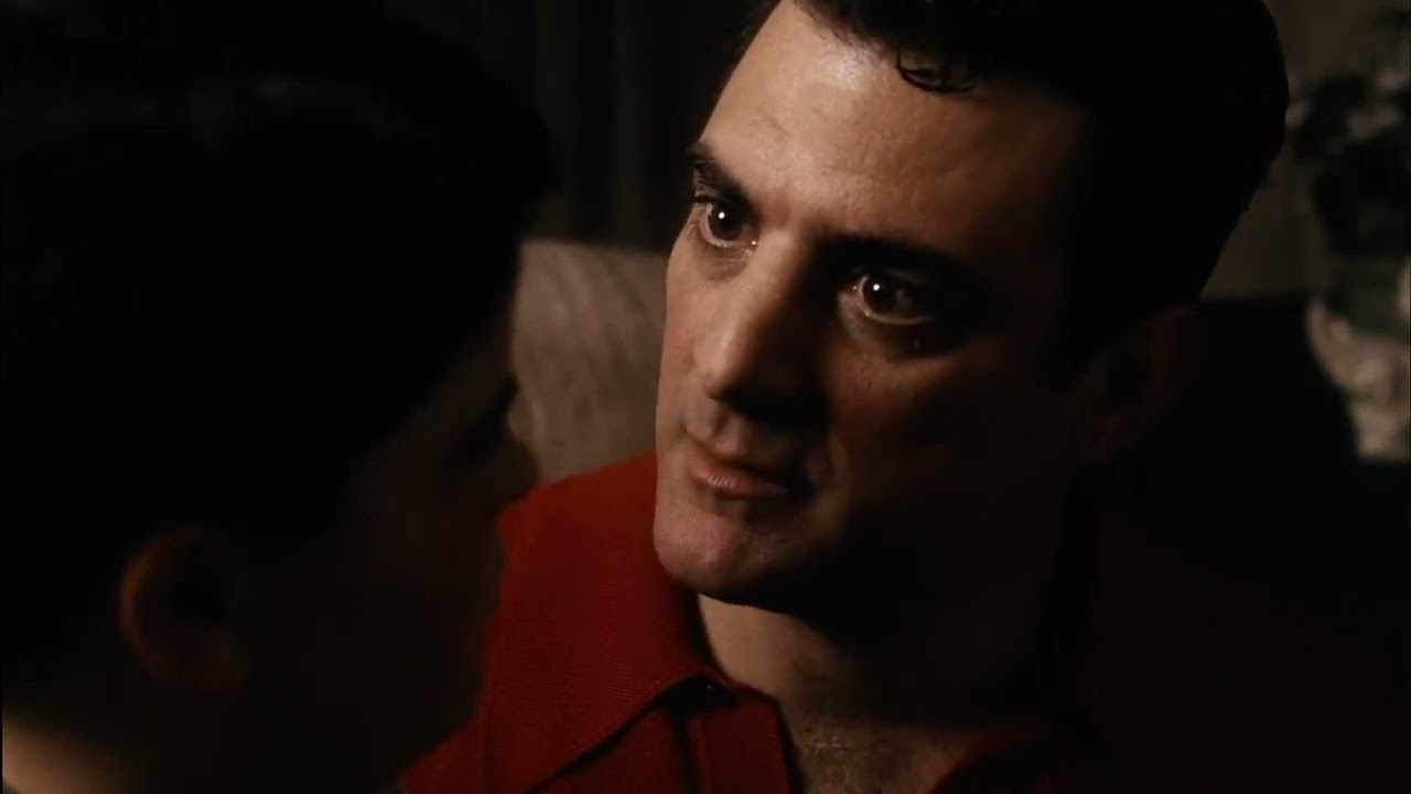 The Sopranos (1999&ndash;2007) Fortunate Son: Johnny Boy Soprano chops off a finger