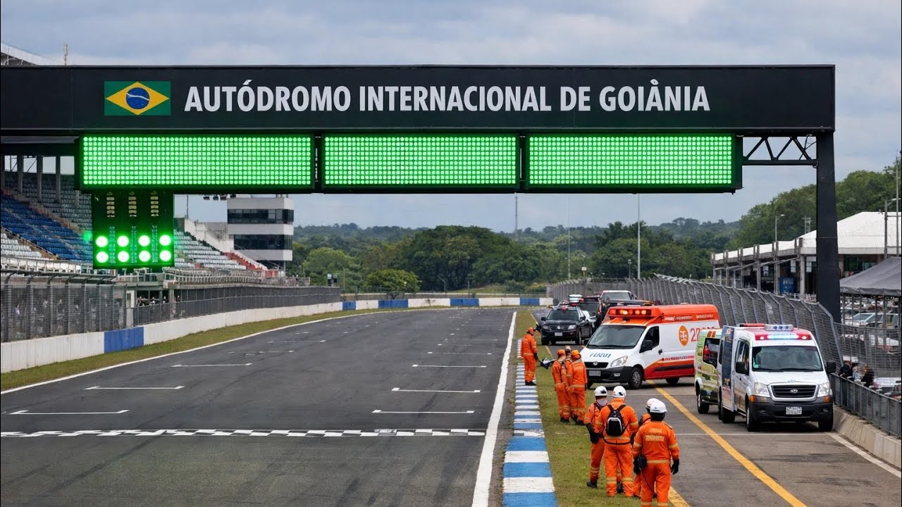 MotoGP Brasil - Goiânia - Dia de testes, pilotos reconhecendo a pista a pé. 