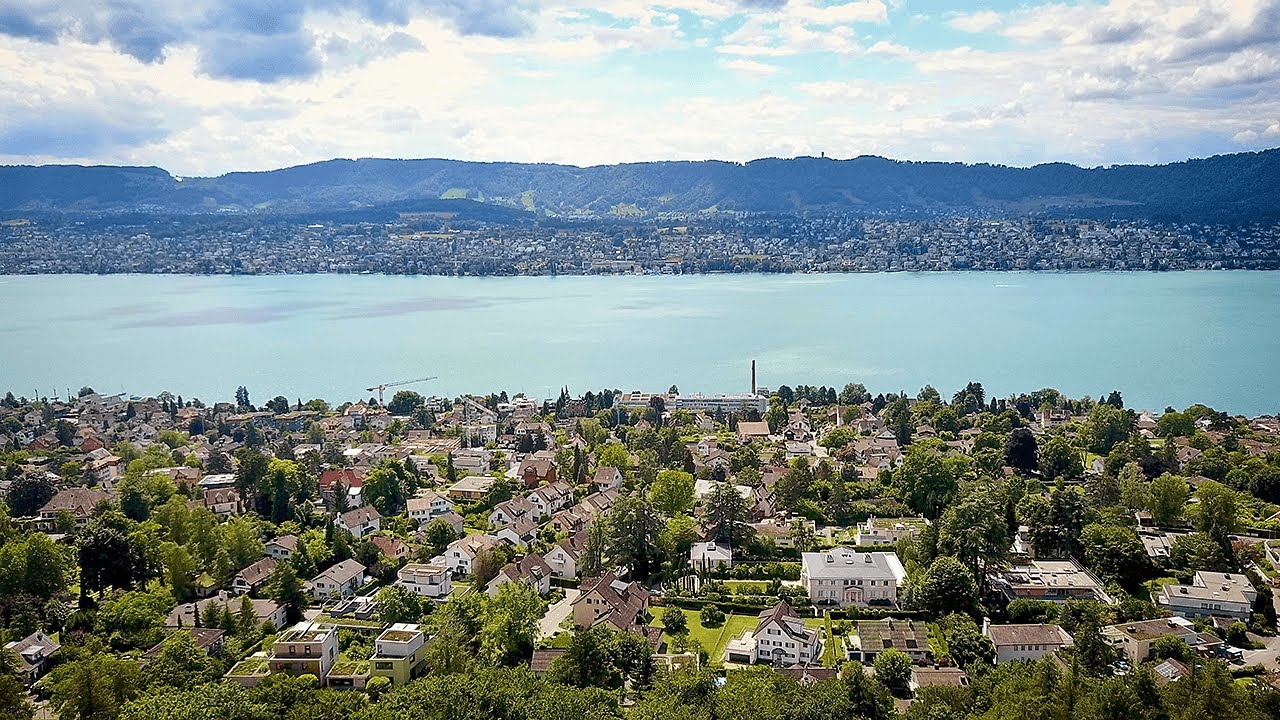 Drone Views of Switzerland in 4k: Kusnacht-Goldbach / Zurich