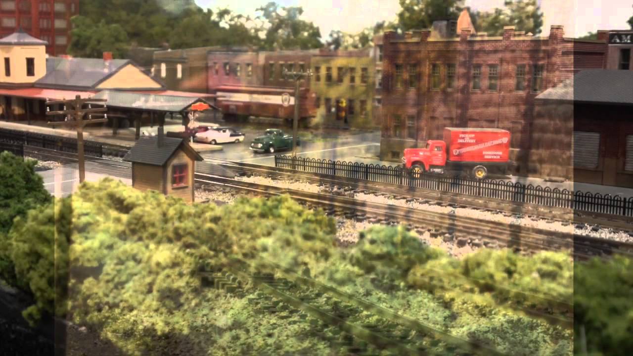 Eastbound Coal Train on Dave Vollmer's N Scale Juniata Division