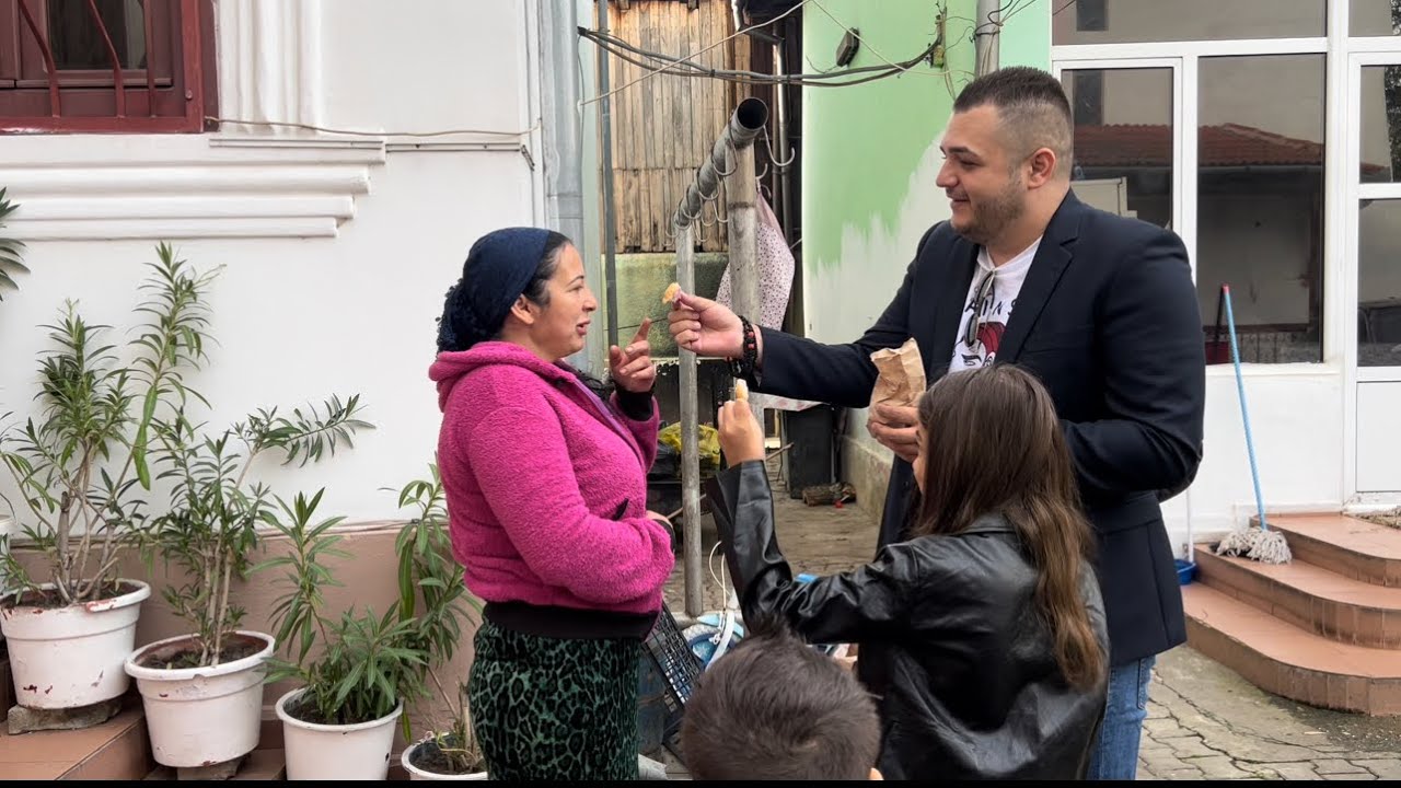 AM ADUS PAȘTE PENTRU MAMA ANCA DE LA STREHAIA 🍞 | TRADIȚI ȘI OBICEIURI ȚIGĂNEȘTI IN ȘATRA! 🥇