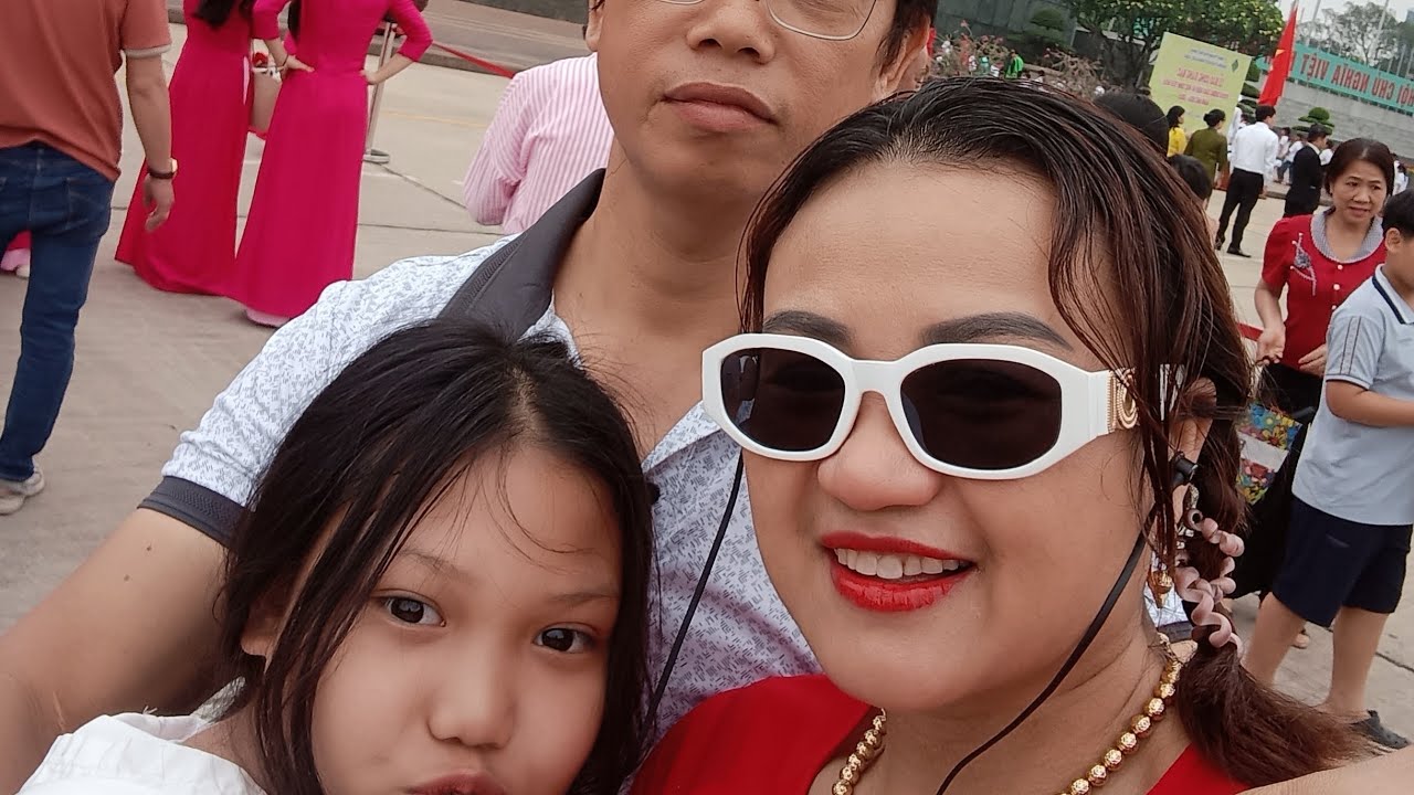 🥂 Khép lại năm cũ 2025, CHÀO ĐÓN NĂM MỚI 2026 : Sức khỏe, May mắn, Thành Công! 💗🍀💐