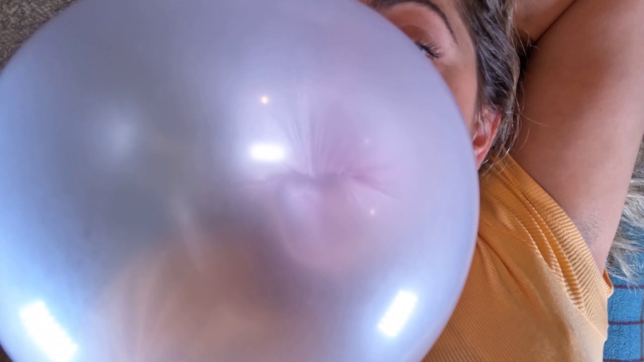 ASMR Relaxed Face Brushing and Big Bubble Blowing💤No Talking
