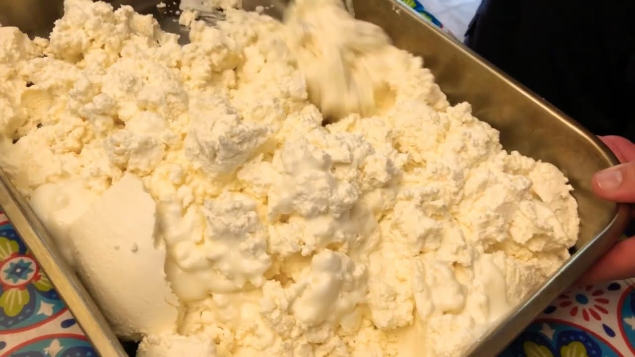 Si Bëhet Gjiza \ How To Make Cheese