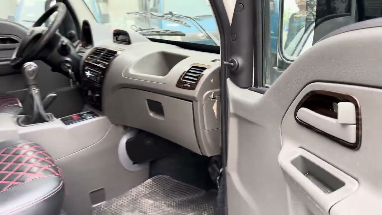 Em bán ta ta sx 2022 tải 1,2 tấn siêu mới, bác nào hợp việc lh giúp bên em ạ ☎️ 0968588511