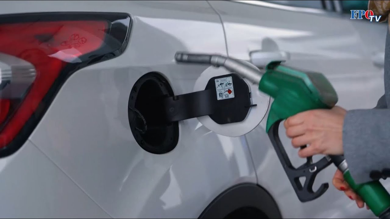 Gr&uuml;ner Autofahrerhass geht weiter: Wird tanken massiv teurer?