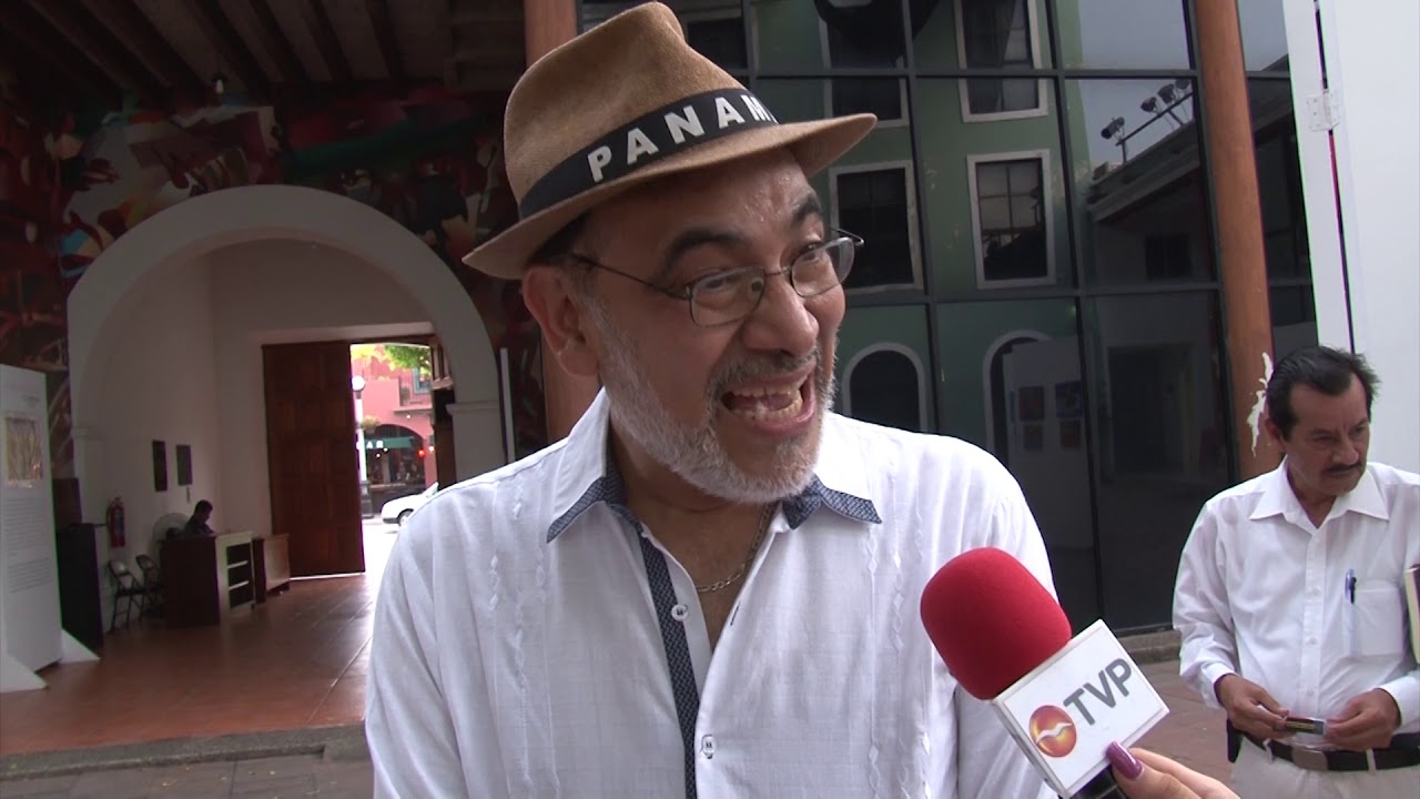 Presentan libro en homenaje a Alejandro Avil&eacute;s