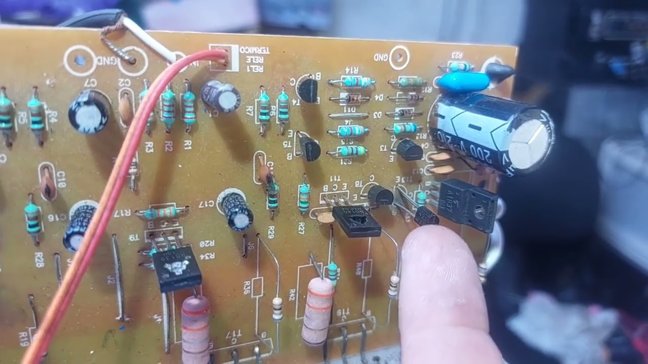 amplificador mk 6200 defeito canal b distocendo e dando estralo defeito resolvido
