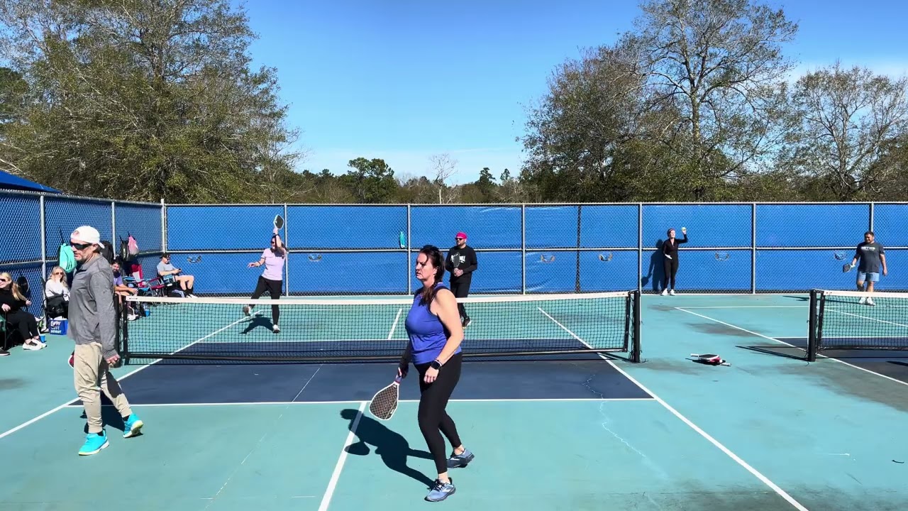Ashley/John vs Nicole/Aaron