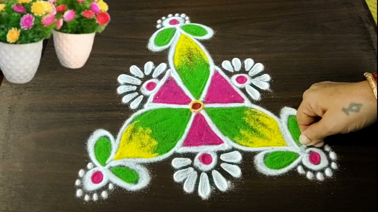 கோலம் 🌺#1minkolam #viralvideo#rangoli#bestkolam#new#easy rangoli#simplekolam#beginners@dhanyacrafts
