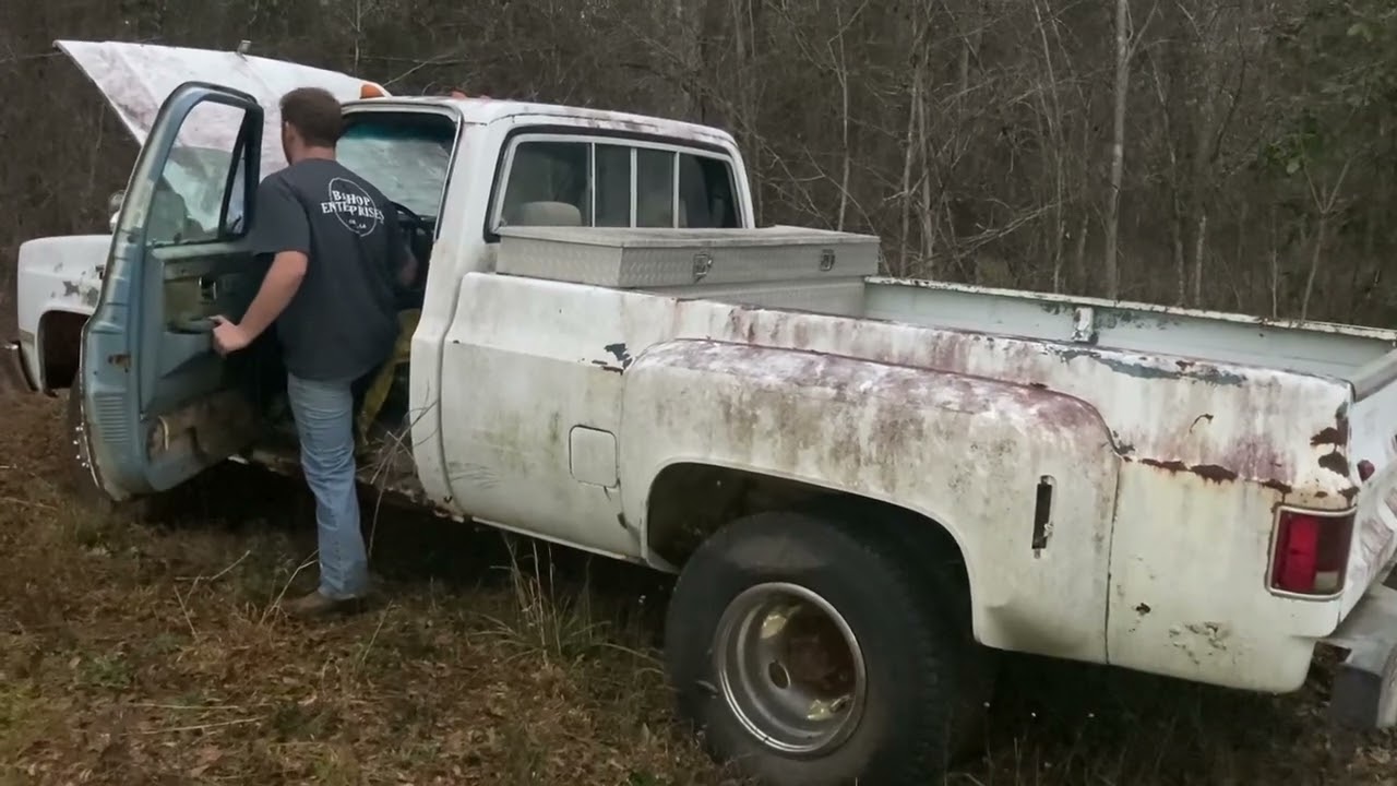 old tired squarebody dually cold start