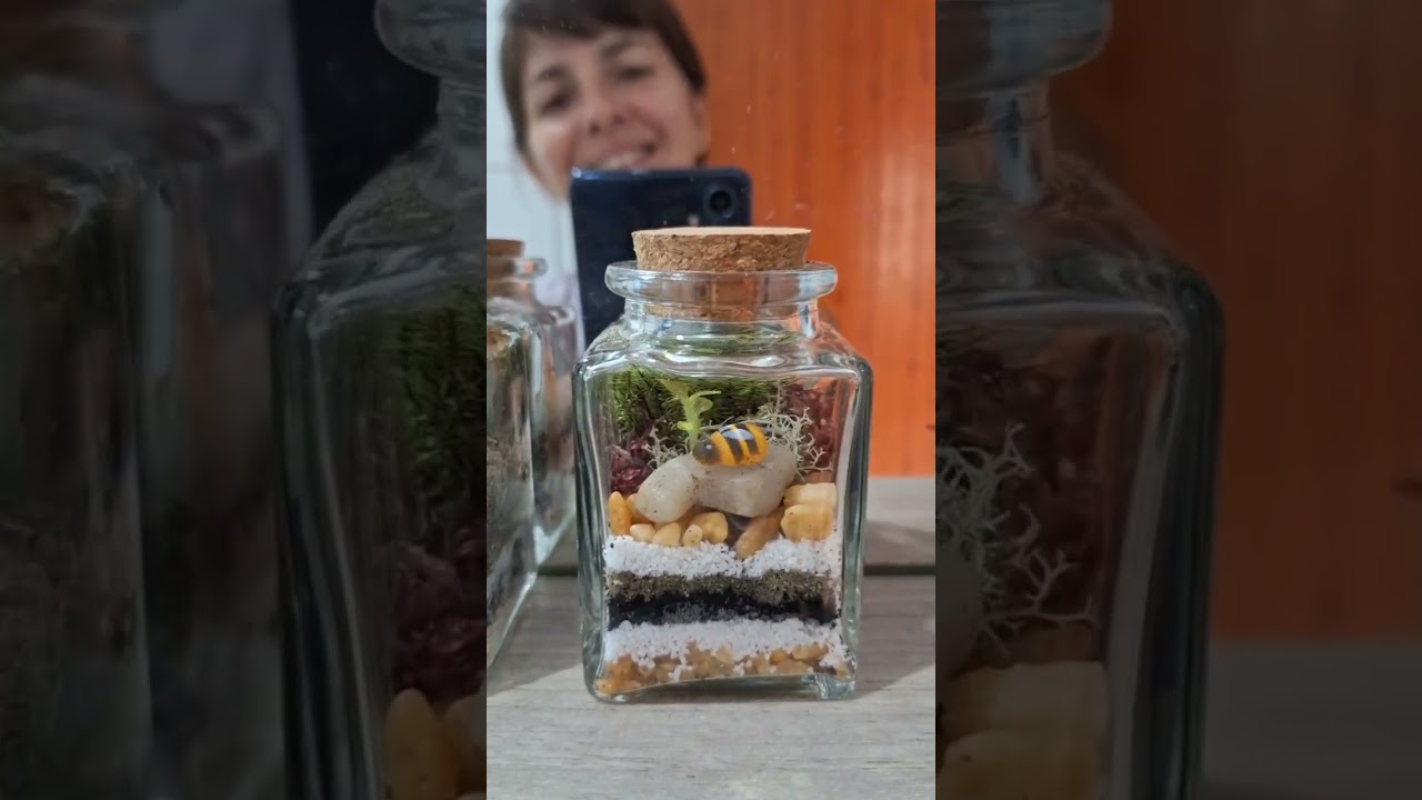  Terrários fechados teste se a planta sobrevive