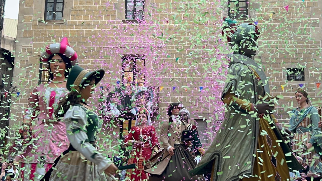 👉🏻Ball dels Gegants del Pi - Festes Quinquennals 2025🌳