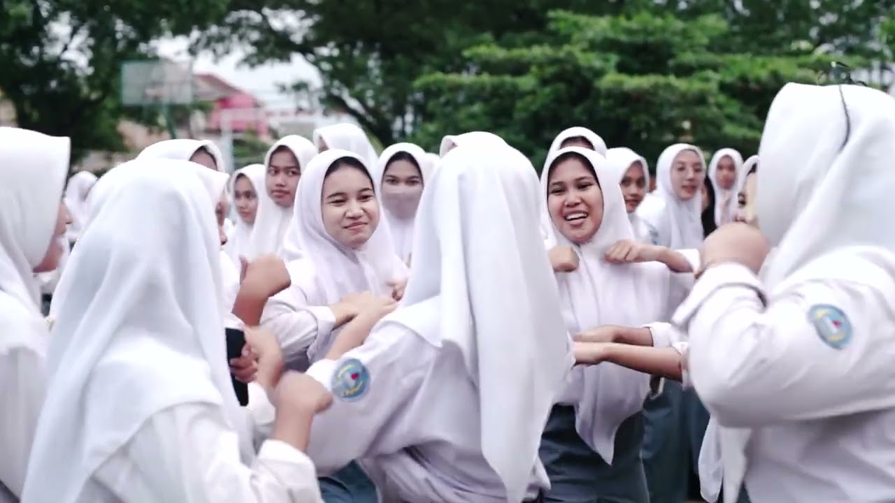 EIGEN -angkatan 18 PUTIH ABU ABU SMAN 1 CIBITUNG 2023