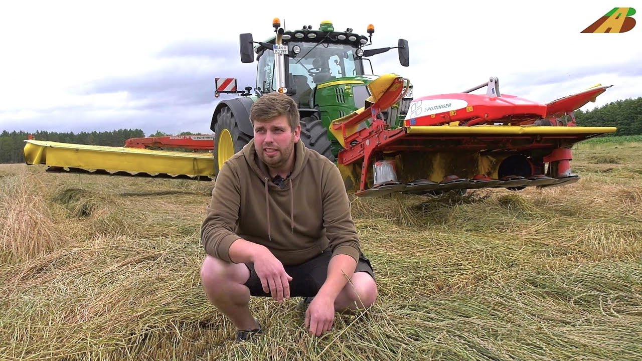 Grasernte - Saatgut mähen - Tuning Traktor John Deere & Butterfly Mähwerk Landwirtschaft agriculture