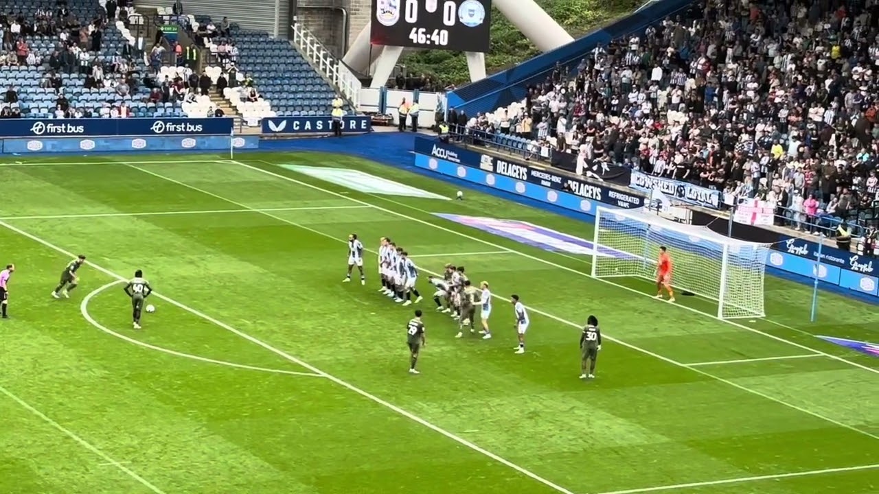 Huddersfield Town v Peterborough United 