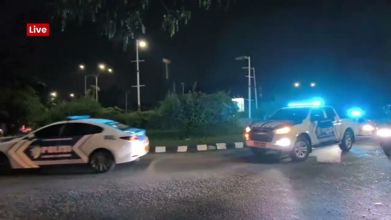 Ditlantas Polda Riau melaksanakan kegiatan Blue Light Patrol