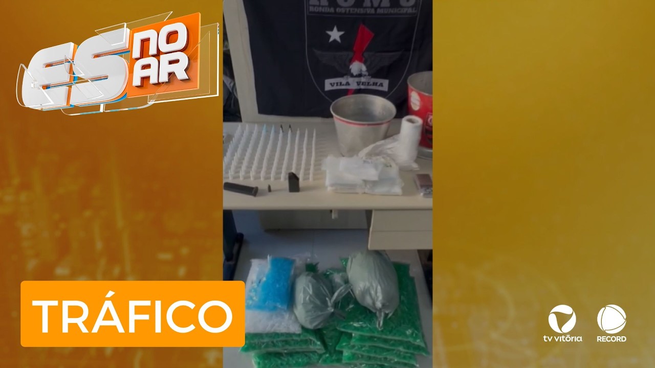 Denúncia leva à apreensão de drogas e prisão em Vila Velha.