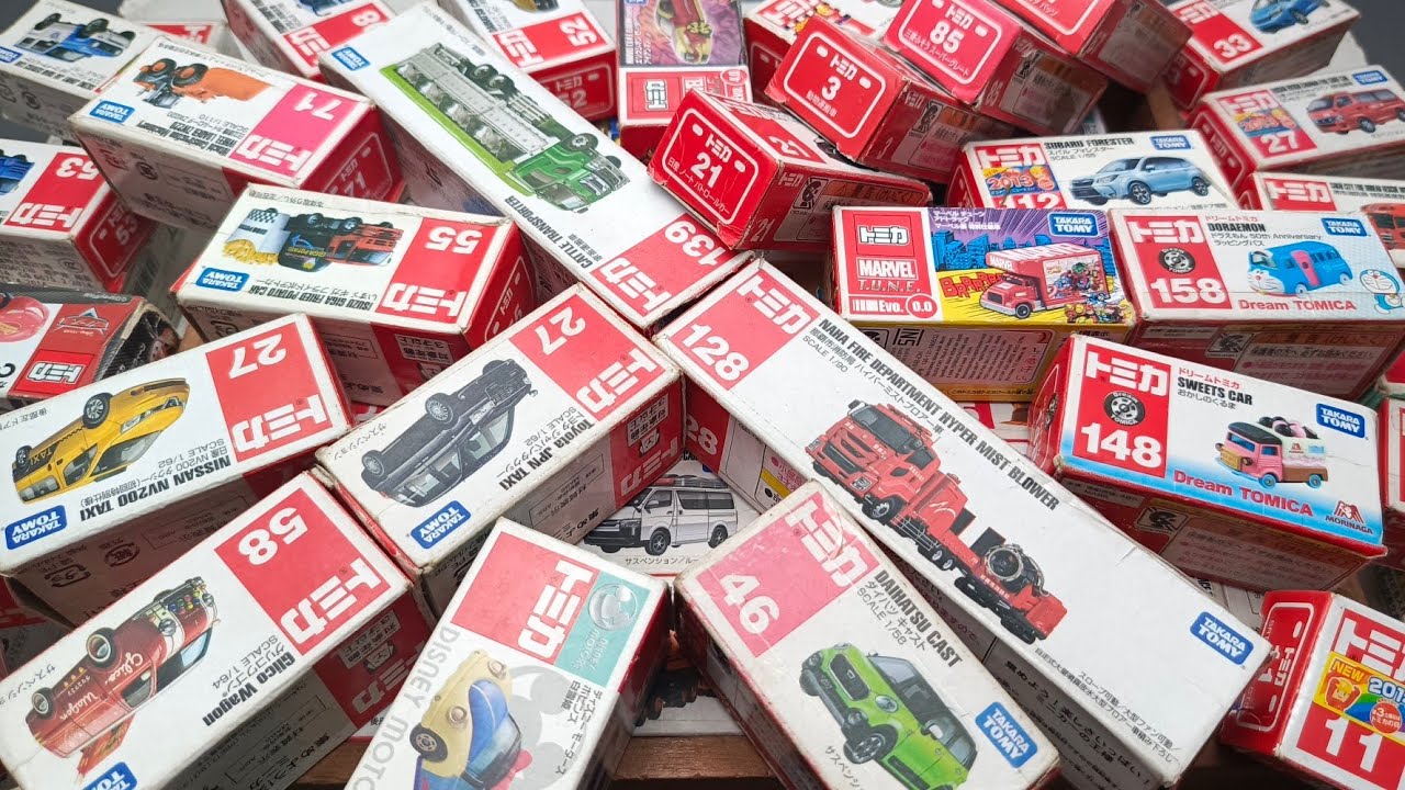 【トミカ】ミニカー大集合! Vo9 遊んだトミカを箱に入れて並べてみました。