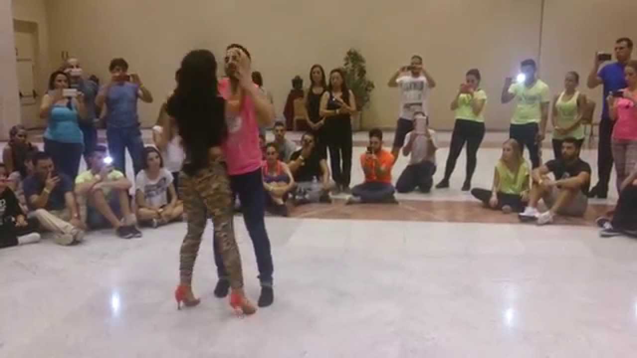 Taller Daniel y Desirée Bachata Show SEVILLA CON SABROSURA 11/10/2014