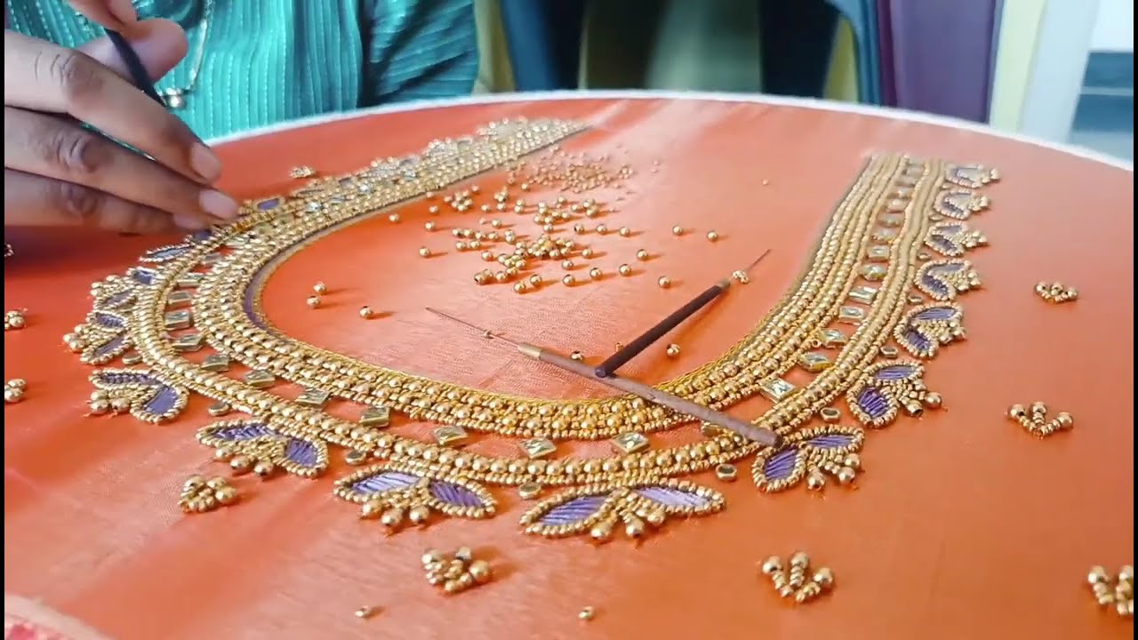 #HandEmbroidery#trending #arihandwork #arihandworkdesign #youtube  #maggamwork#trending#india#