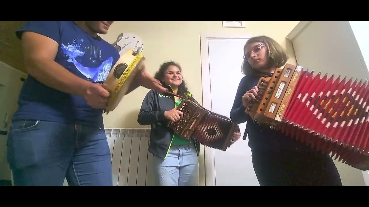 TARANTELLA CALABRESE A DUE ORGANETTI SARA & FRANCESCA - SCUOLA DI ORGANETTO FORTUNATO STILLITTANO