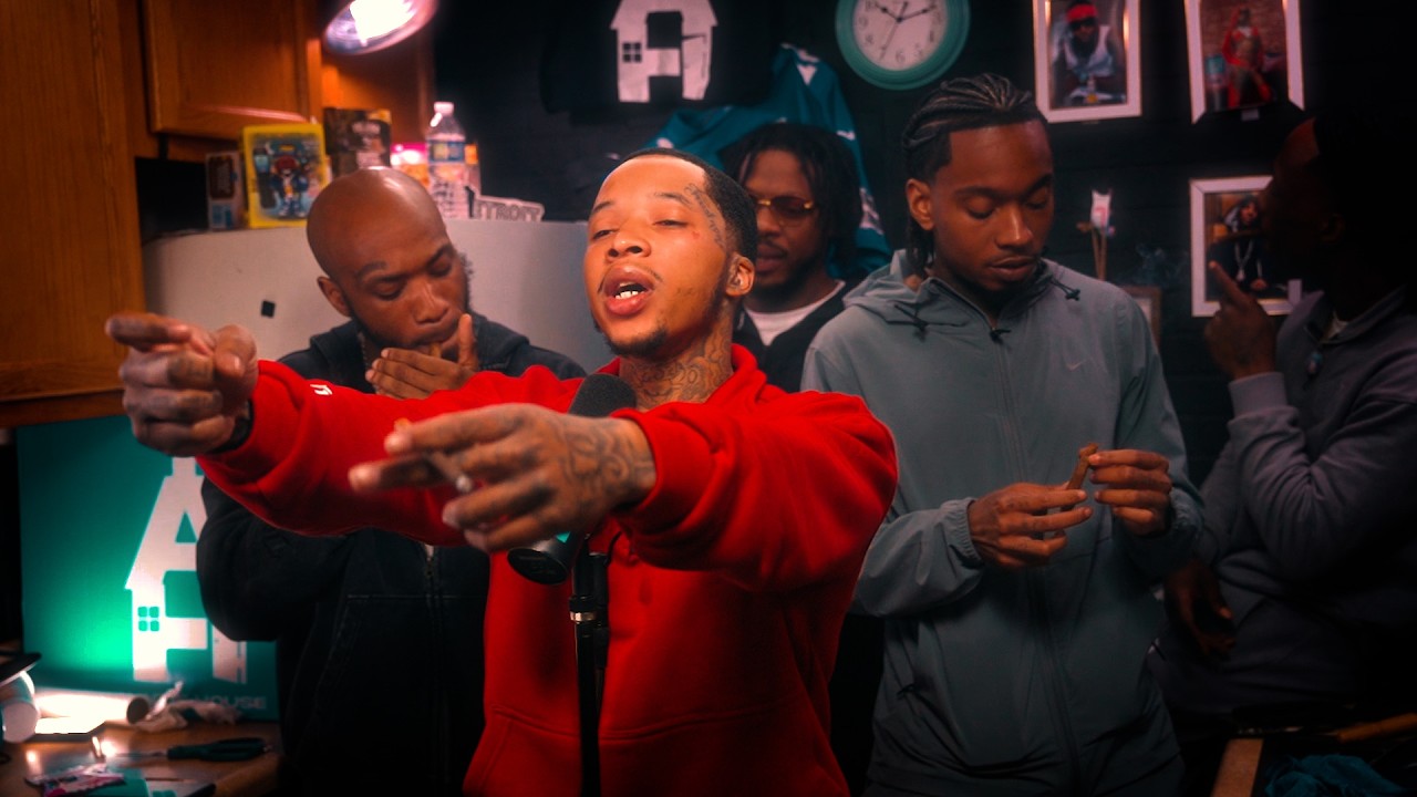 Moneywayy - Do u party | Auntie House