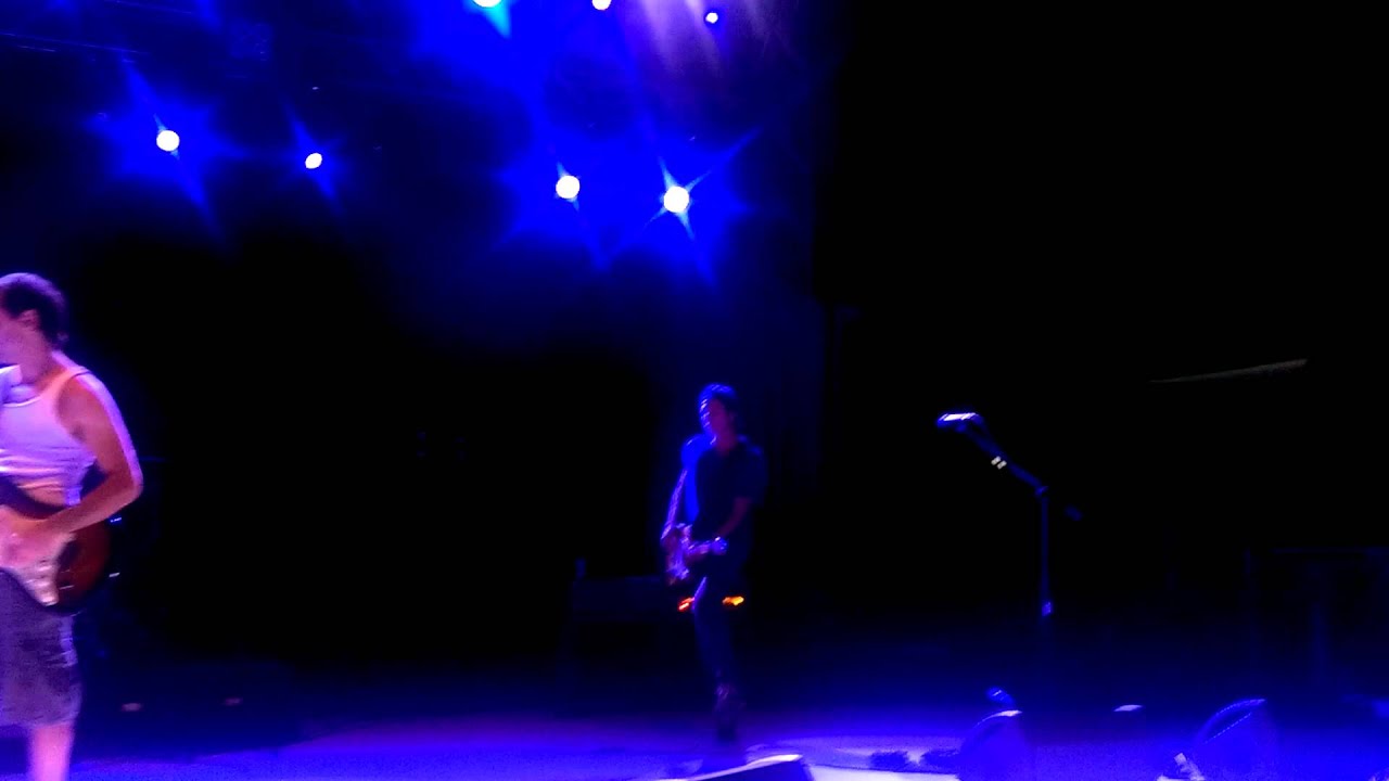 Duman-Senden Daha Güzel (31.07.2015/Kuşadası AVM Amfitiyatro)