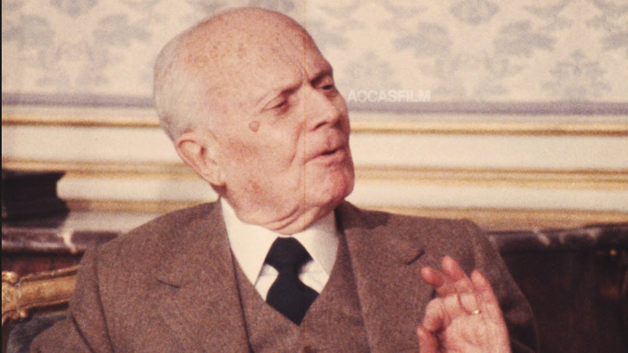 SANDRO PERTINI intervistato da Enzo Biagi (HD)