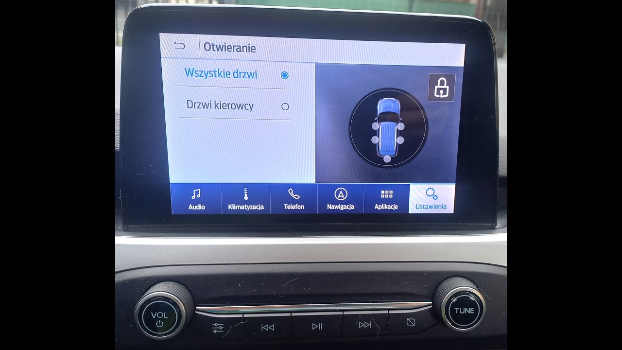 Focus mk4   - dodatkowe opcje na ekranie Sync 3