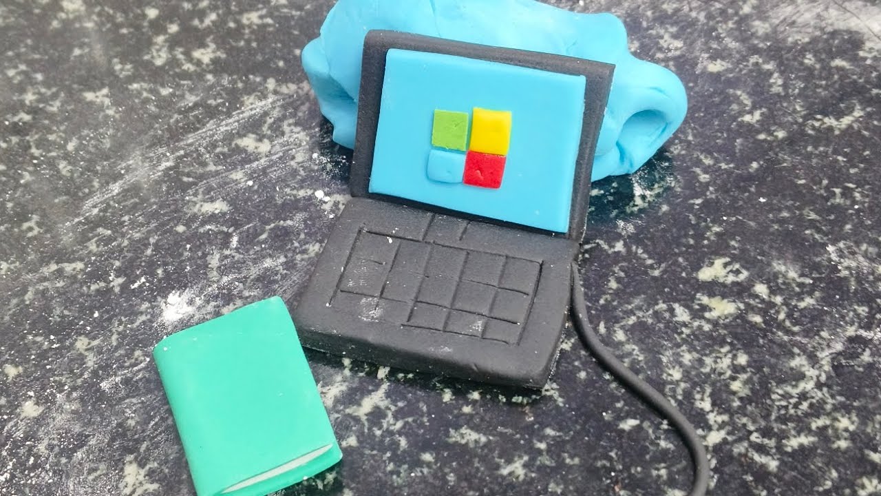 sugar paste se laptop kaise banaye ✨ how to make fondant laptop #cake #feedshorts