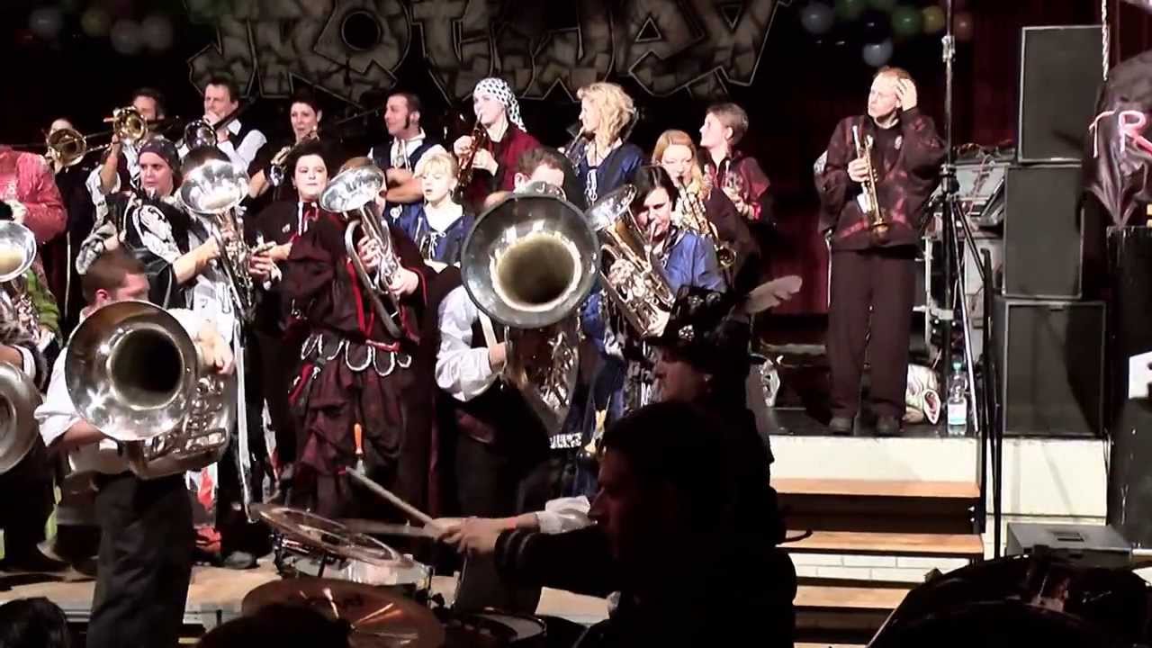 Tropeblocher bei Zündschnur Guggenacht in Lörrach