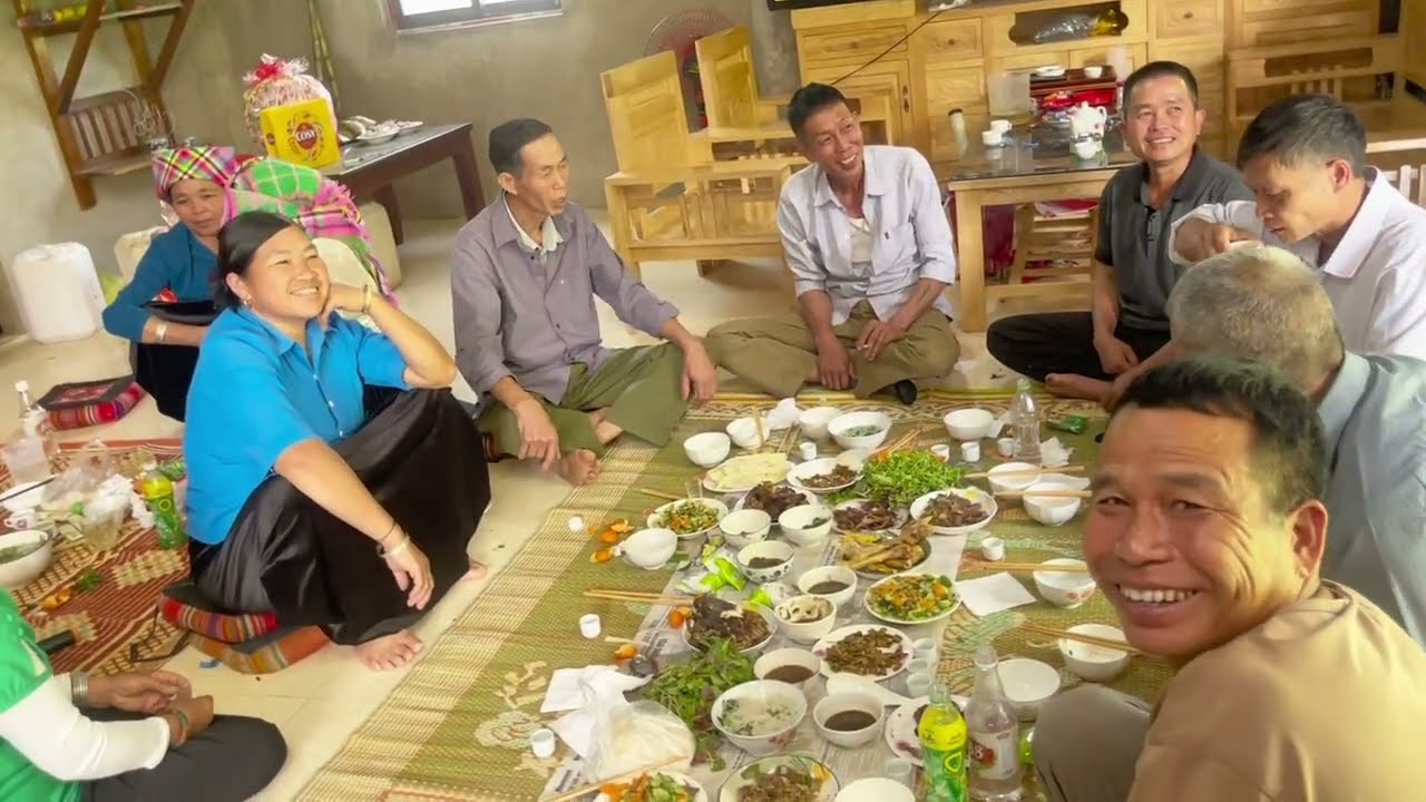 Ý LAN  KHẮP  PHÁ  LẢU MỚI PÌ NỌNG TỎN phăng PHĂNG 