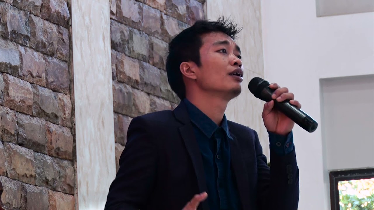 R  Lalhmingmawia : Tuarna Phena Malsawmna