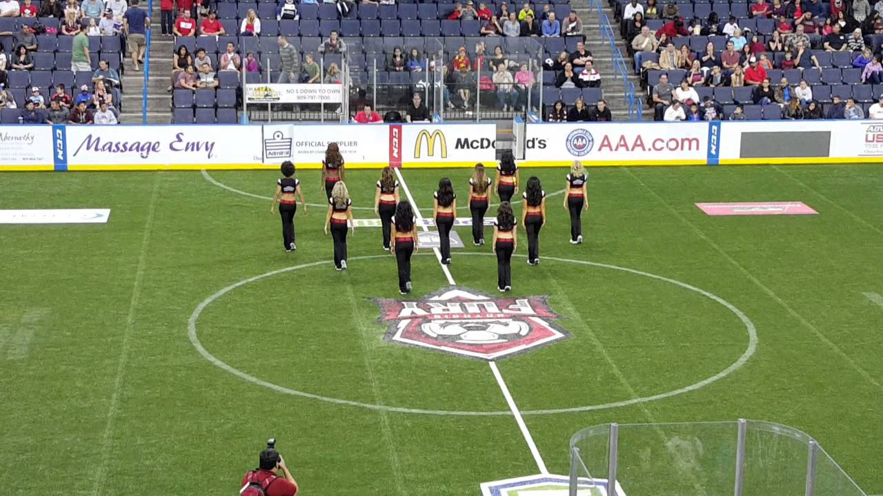 Ladies of Ontario Fury Dance Team: 