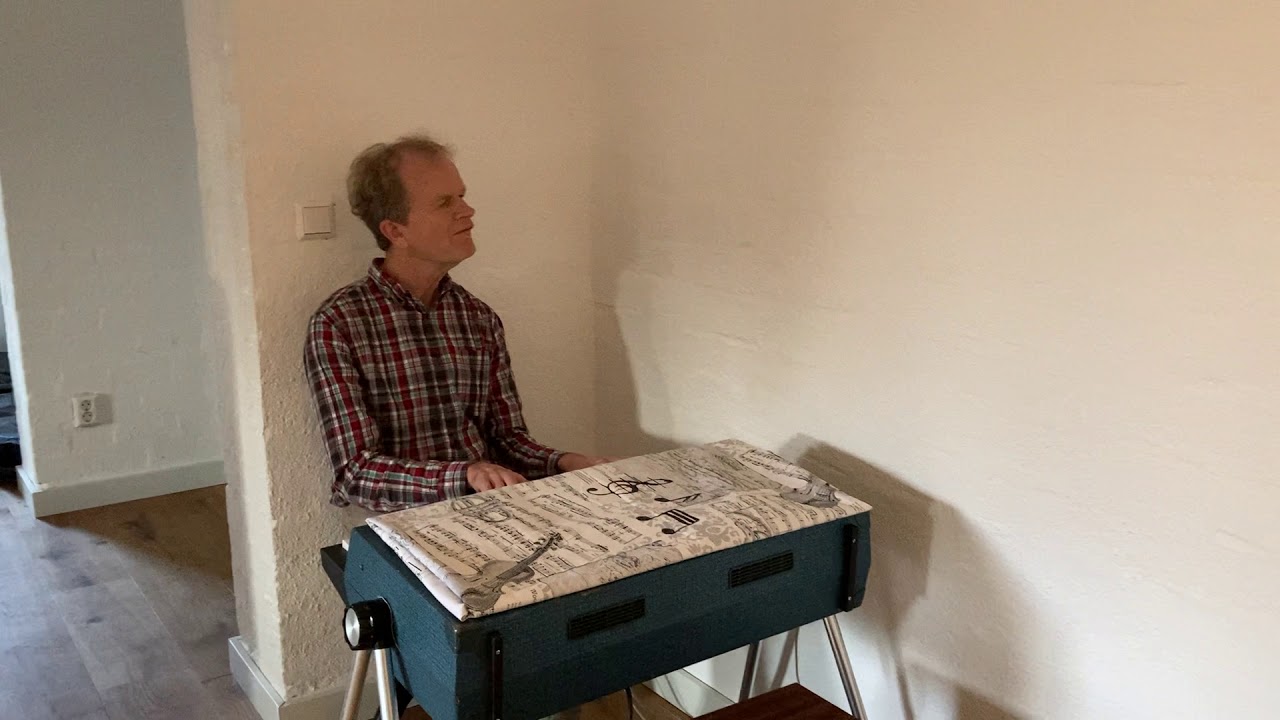 Philicorda from 1969 played by Bert van den Brink