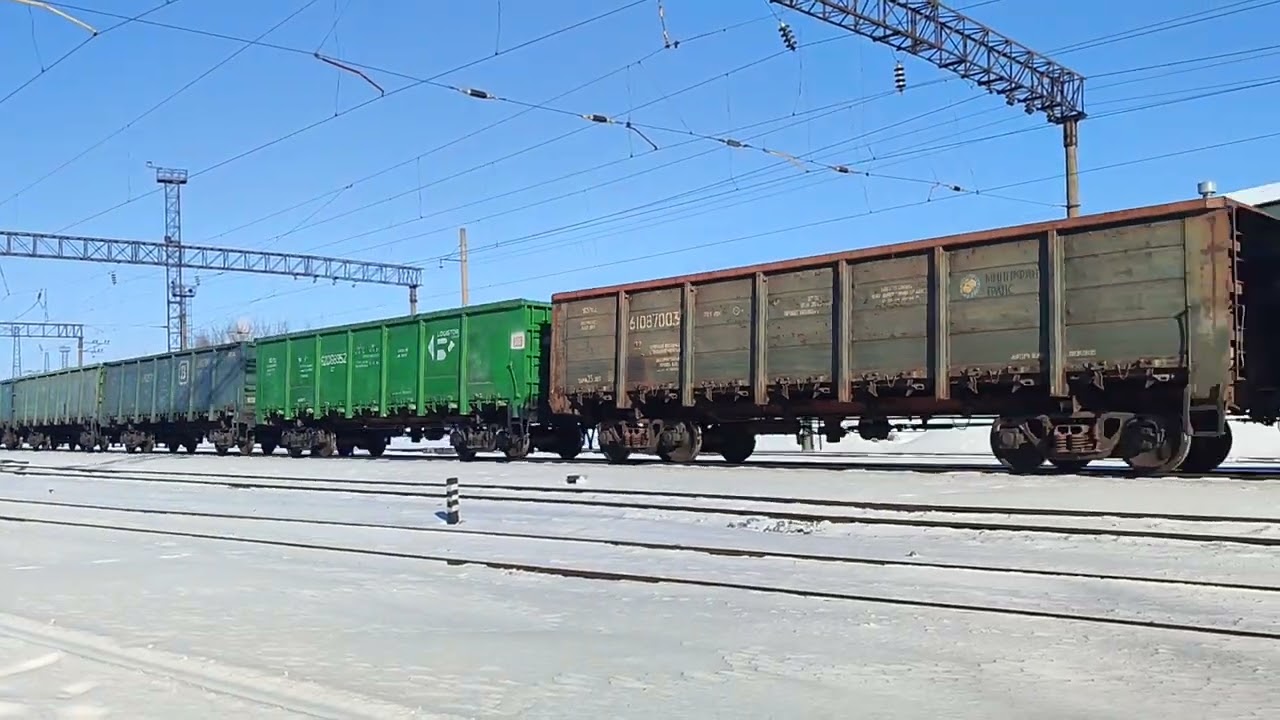 Електровоз ВЛ80к-390 і Вантажний потяг 
