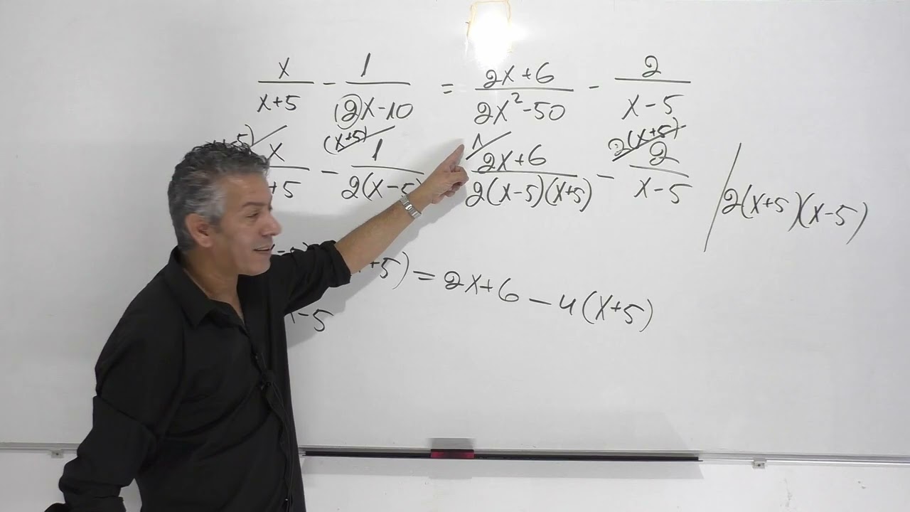 פתרון משוואה ריבועית על ידי פירוק לגורמים ומכנה משותף  כיתה ט .