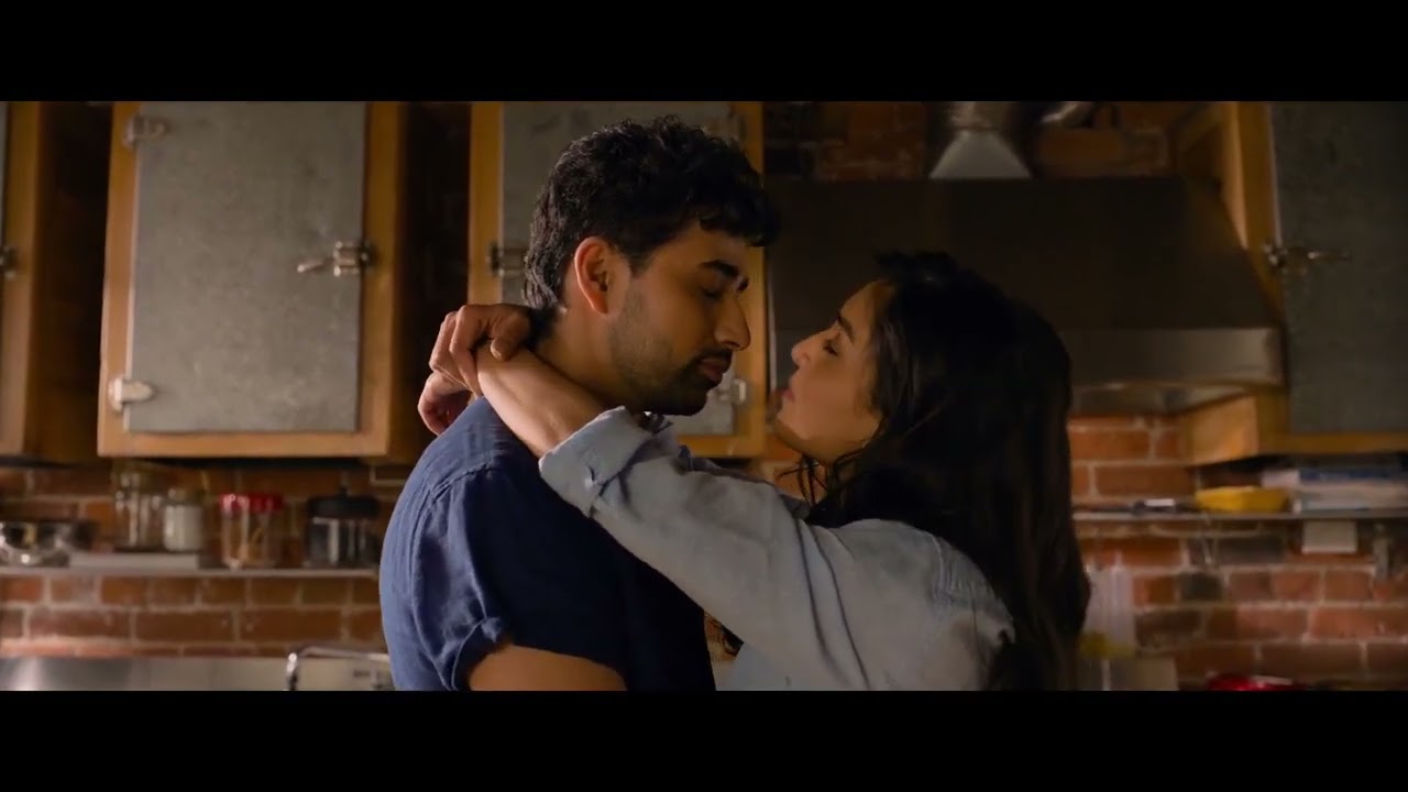 Wedding Season / Kiss Scenes &mdash; Asha and Ravi (Pallavi Sharda and Suraj Sharma)