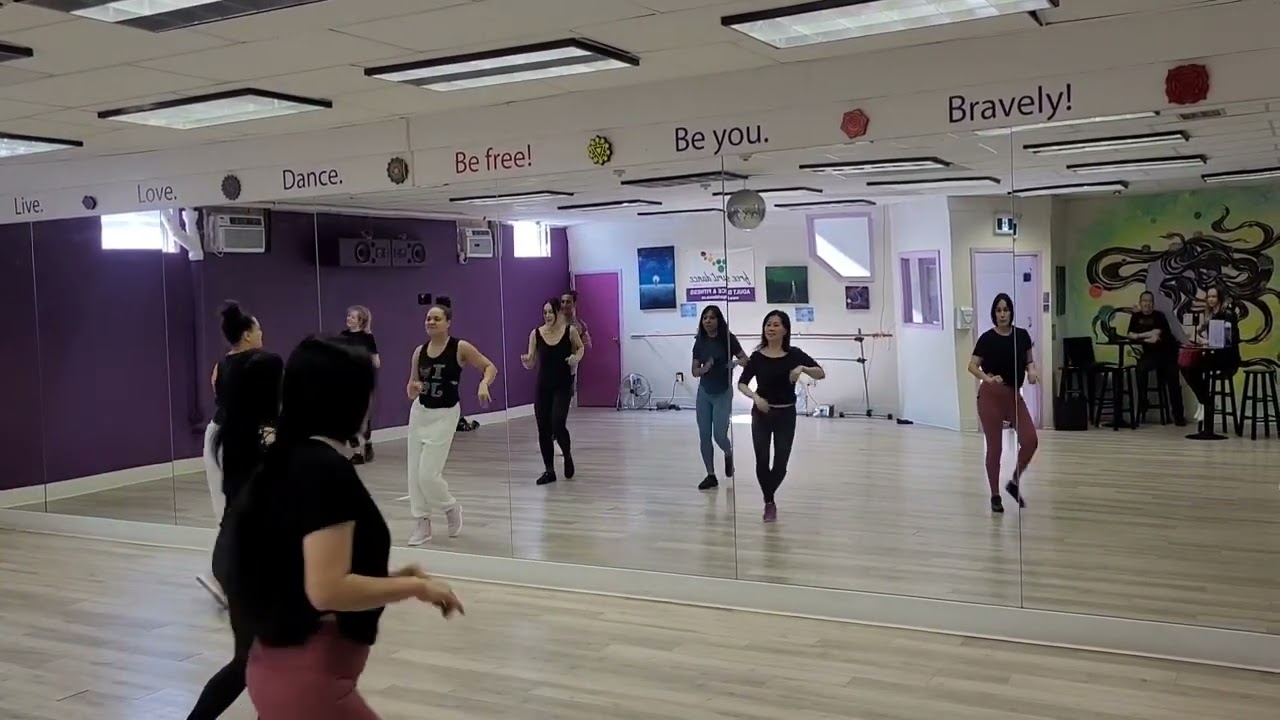 LA Salsa Footwork Open Level at Free Spirit