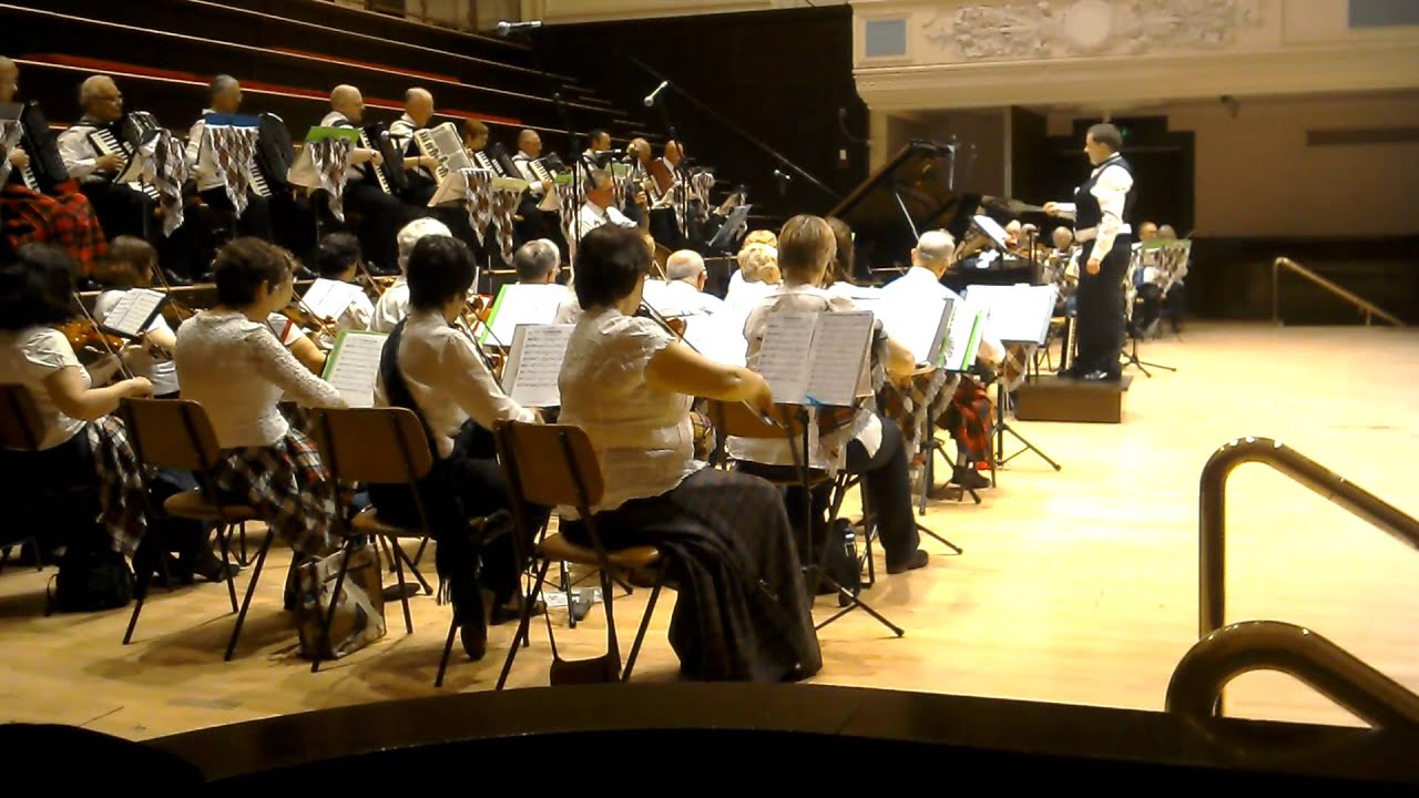 Dundee Fiddlers Rally Tribute to Neil Gonnella