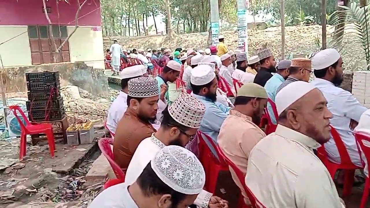 দিঘীরপাড় কেন্দ্রীয় কবরস্থানে সম্মিলিত কবর জেয়ারত..৭.৩.২০২৬..