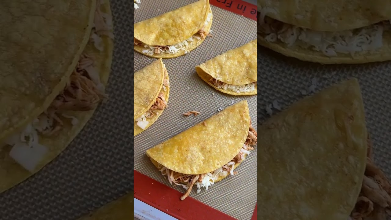Crispy Baked Honey Chipotle Chicken Tacos #tacoseries #tacotuesday #tacotuesdays #easyrecipes