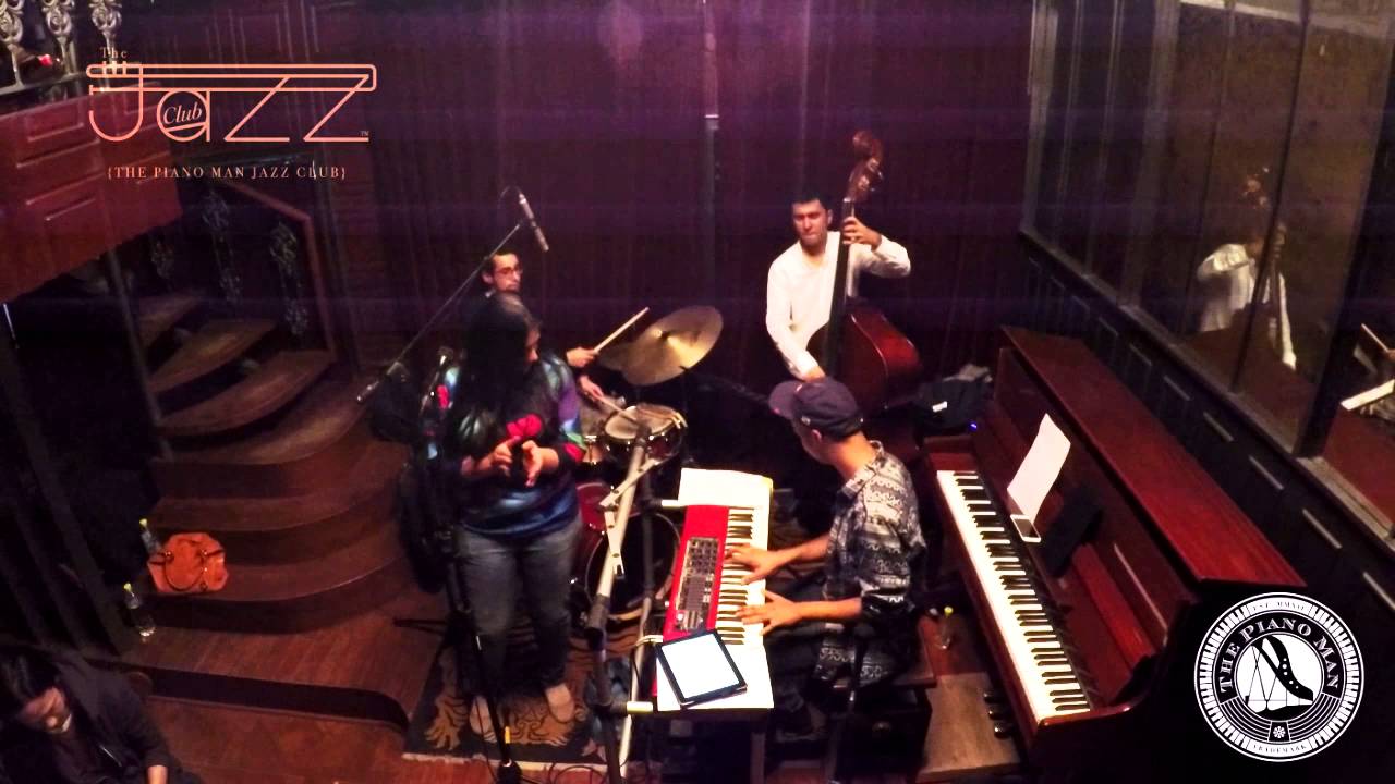 Karan Joseph Trio ft  Vasundhara Vee - Circling (Delhi - 10th Feb 2016)