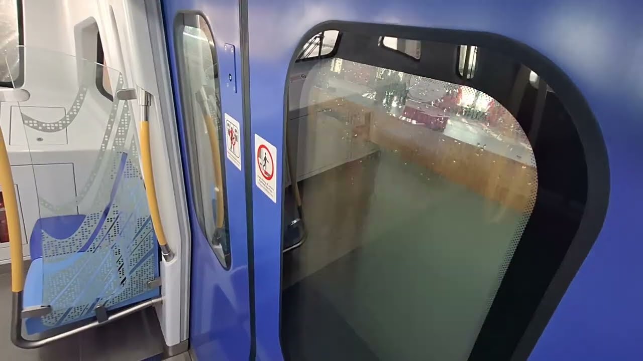 (Malaysia) MRT Putrajaya Line Hyundai Rotem Ducky UPM PY34 - Putrajaya Sentral PY41