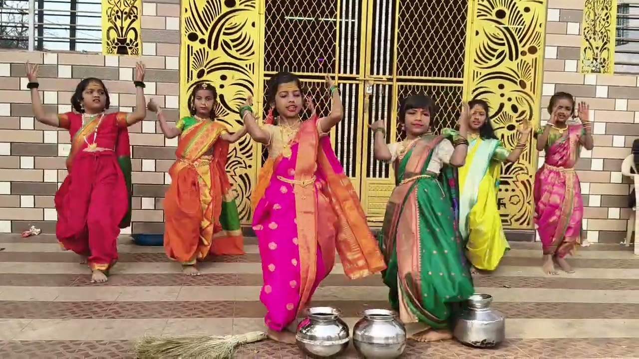 Khandobachi Karbharin song 3rd ZP SCHOOL UBHADE TA IGATPURI DIST NASHIK
